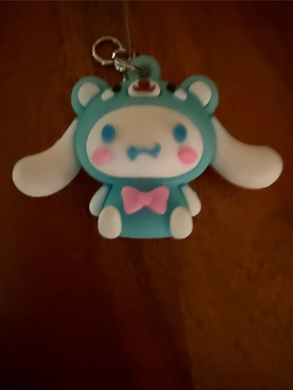 Hand crafted cinnamaroll key chain